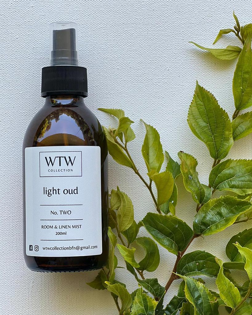 Light Oud Room Mist
